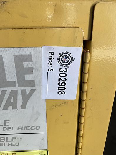 Used EAGLE 4 GAL. SAFETY STORAGE CABINET !