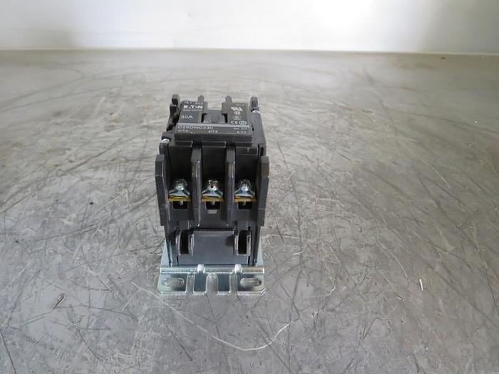 Used EATON CUTLER-HAMMER SWITCH !