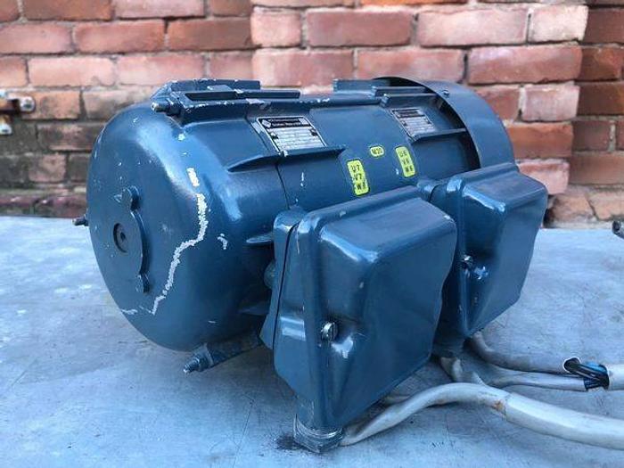 Used ELECTRIC MOTOR ADW VEB ELEKTROMOTORENWERK 938-E27/200 !