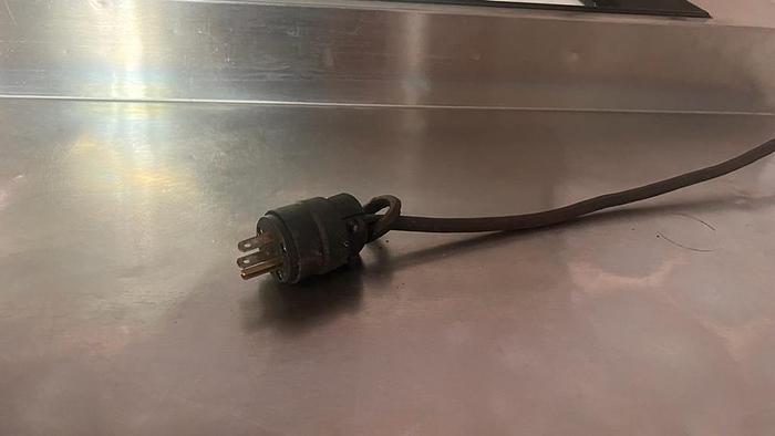 Used 10FT SANDWICH/ PIZZA REFRIGERATED PREP WORKTABLE  ./