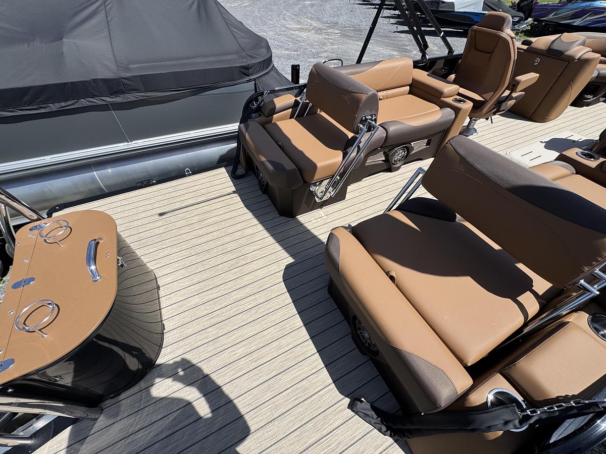 2026 Avalon 25 LSZ QLS