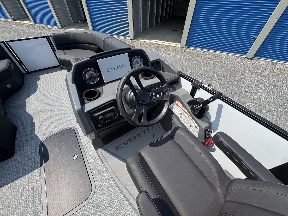 2027 Evotti 523QL 25.5 ft.