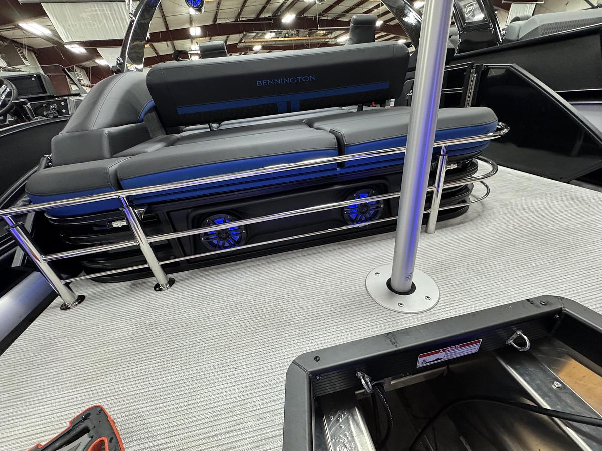 2026 Bennington 24 MSB Sport