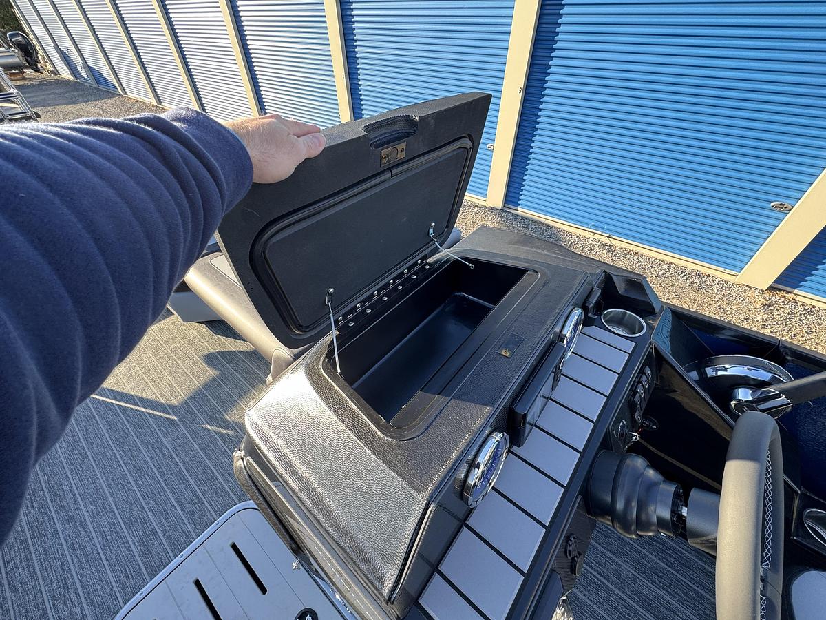 2026 Premier 230 SunSation RL