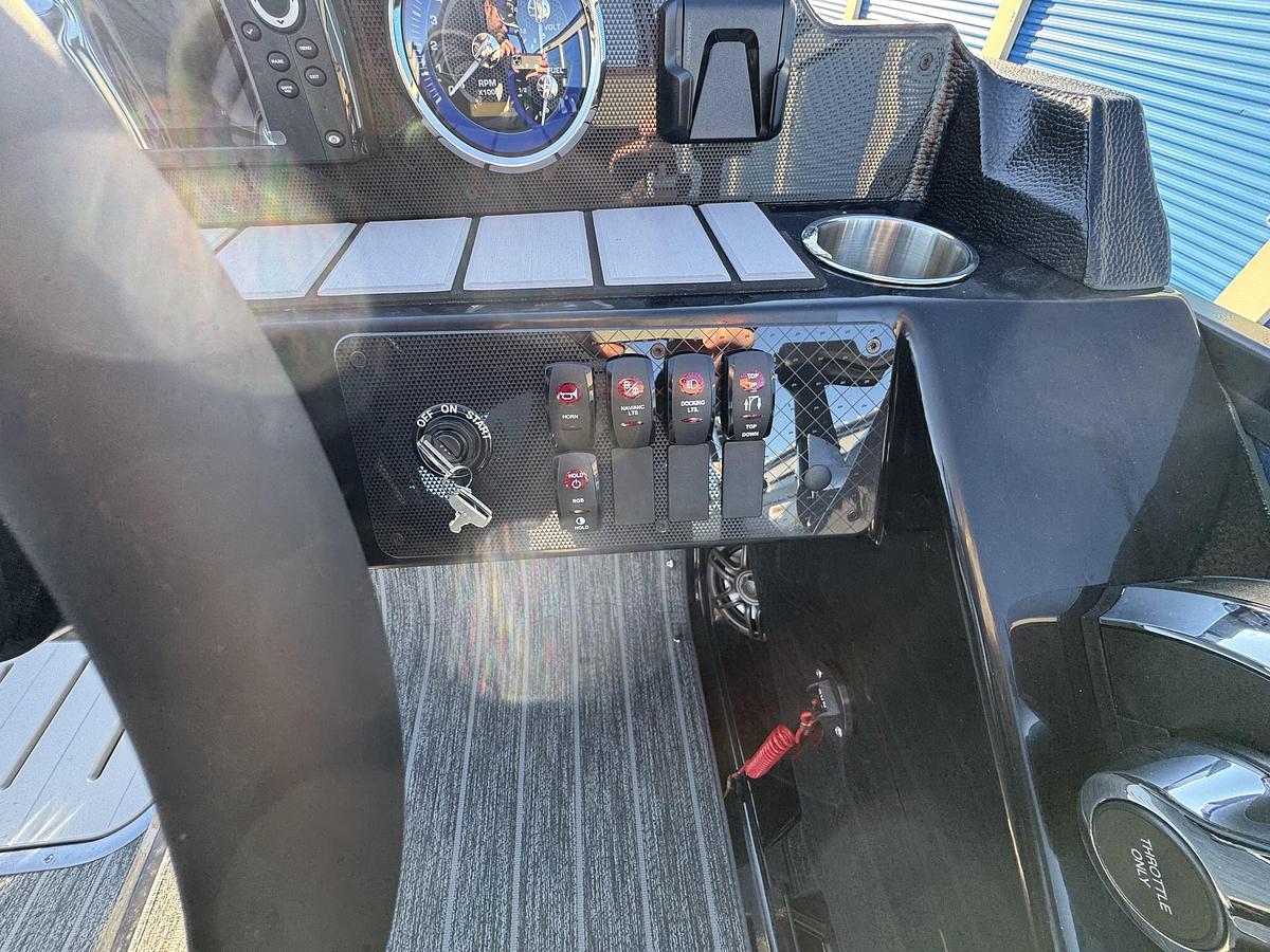 2026 Premier 230 SunSation RL