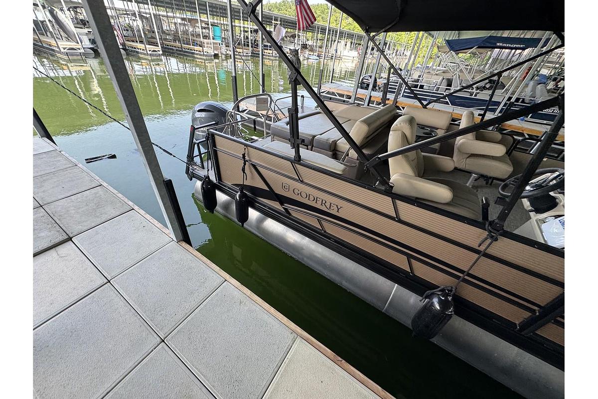 Used 2022 Sweetwater SW 2286 SFL