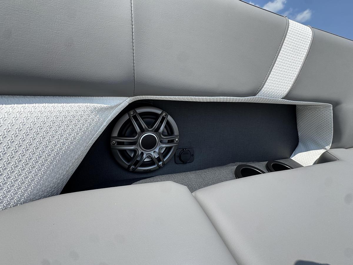 2027 Evotti 521CS 23.5 ft.