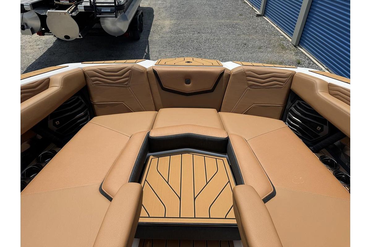 Used 2025 Nautique Super Air G G23