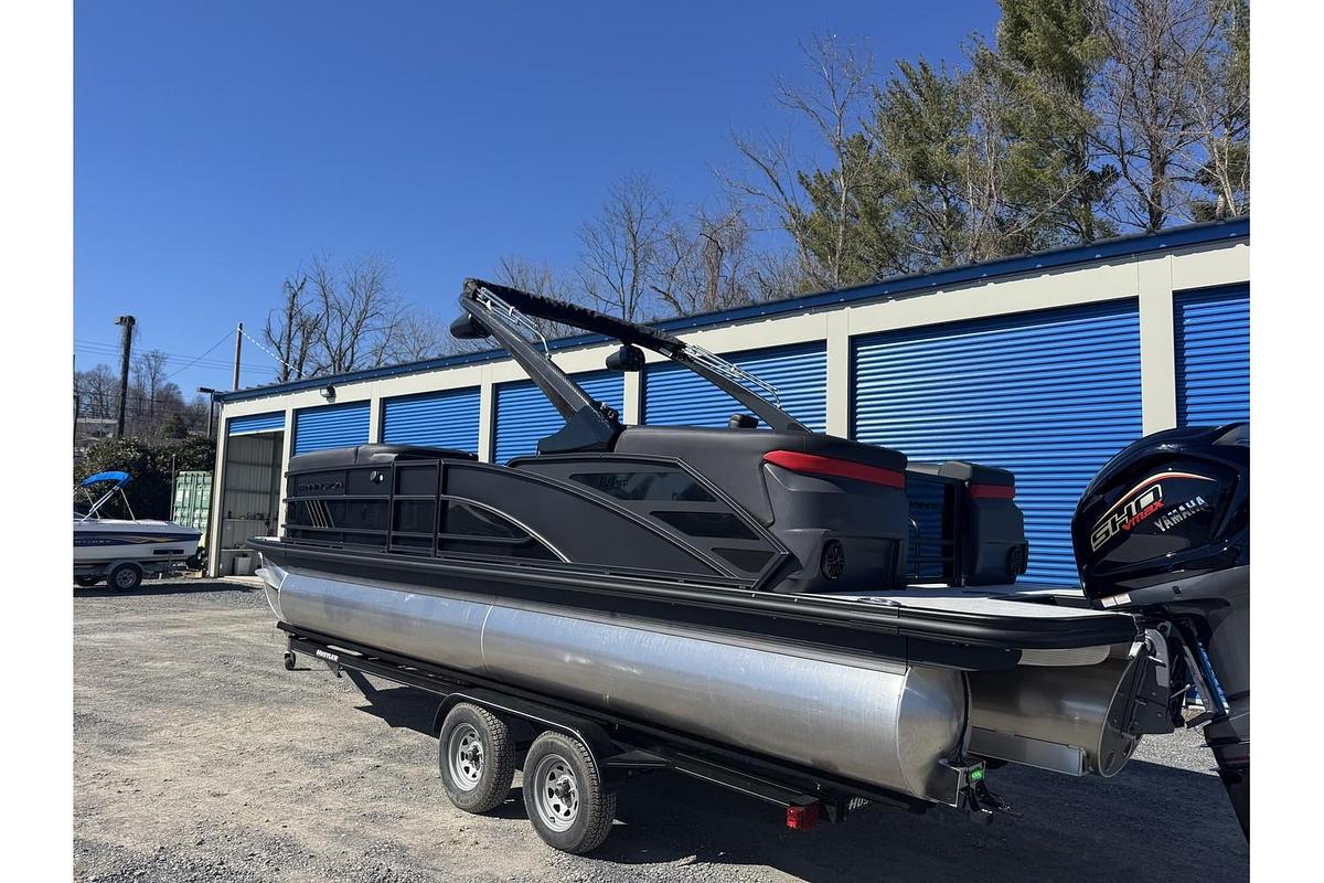 2025 Bennington 24 MFB