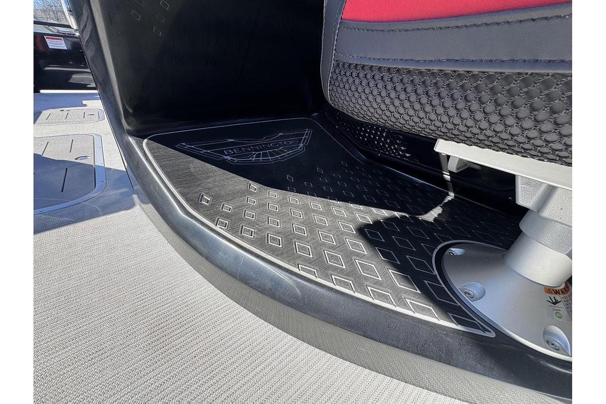 2025 Bennington 24 MFB