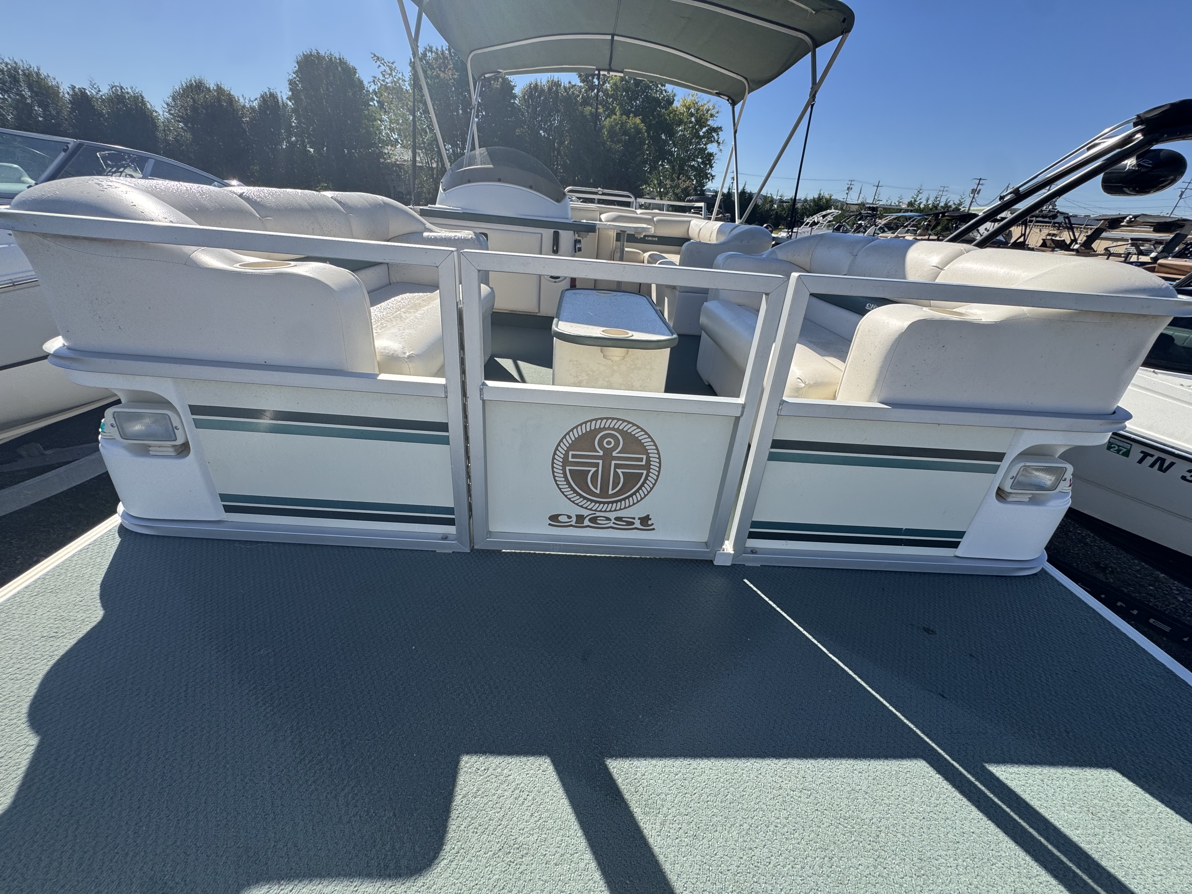 Used 2000 Crest Crest II DL