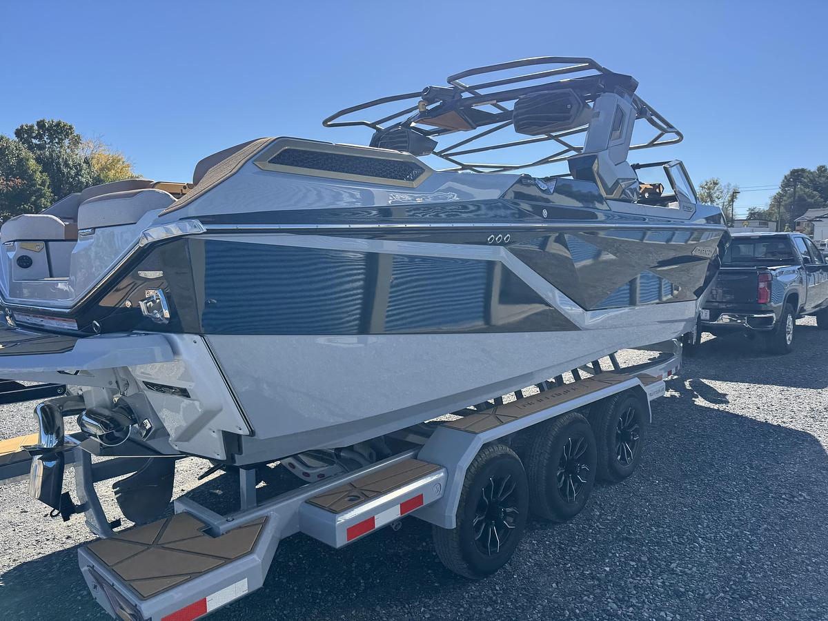 2027 Nautique Super Air Nautique G25 Paragon