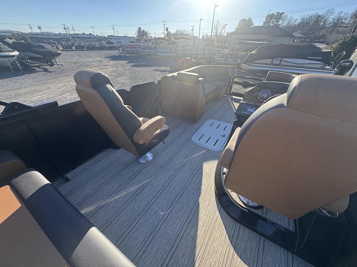 2026 Premier 230 SunSation RL