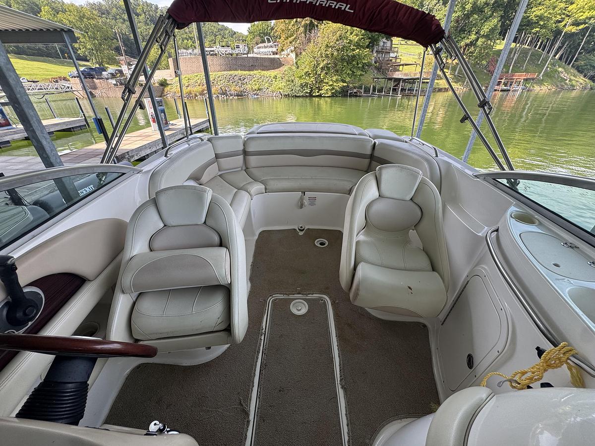 Used 2004 Chaparral 236 Sunesta