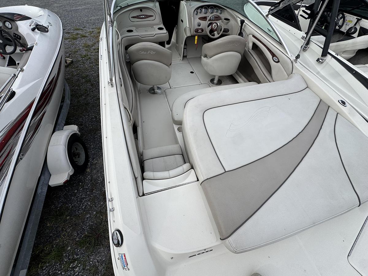 Used 2003 Sea Ray 200 BR