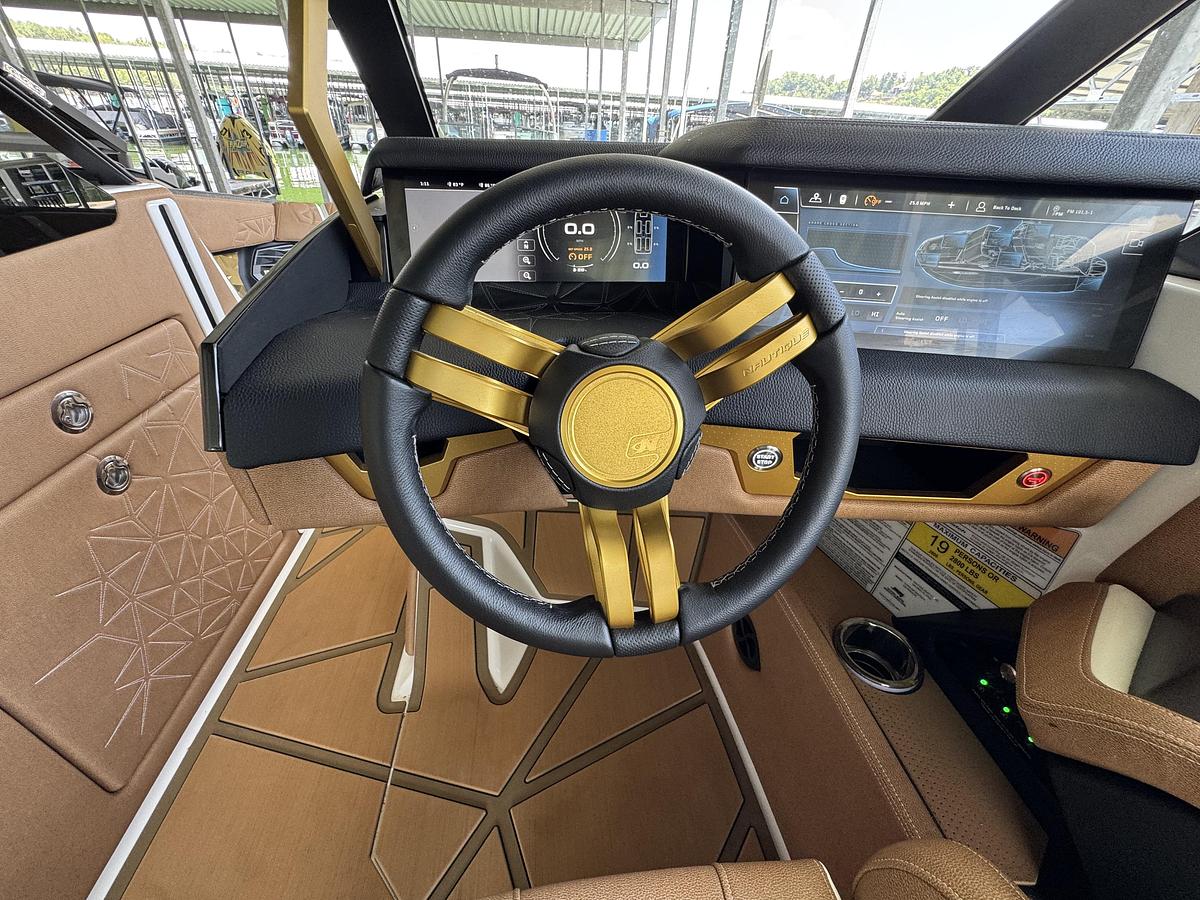 Used 2026 Nautique Super Air Nautique G25 Paragon