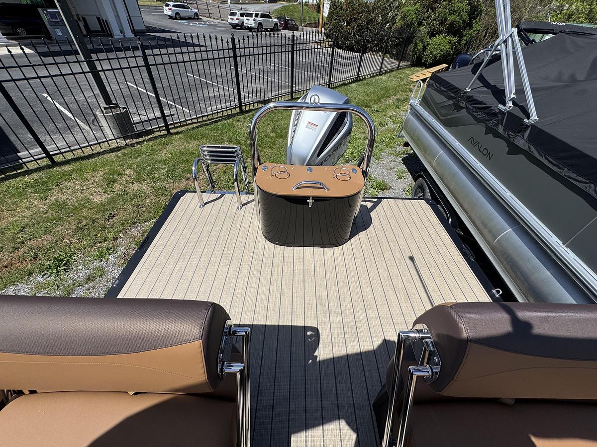 2026 Avalon 25 LSZ QLS