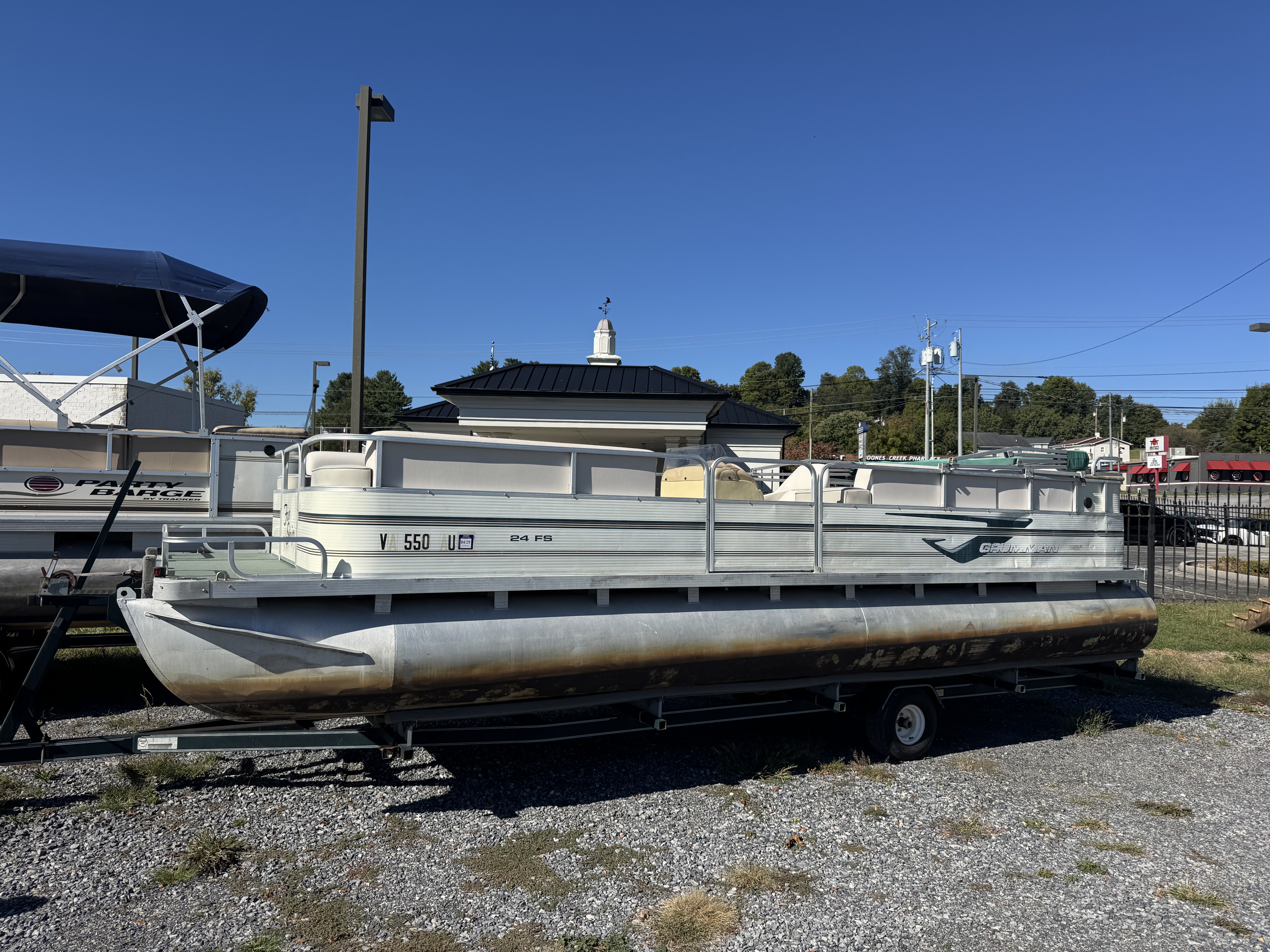 Used 1998 Grumman (Lowe) Fun Ship