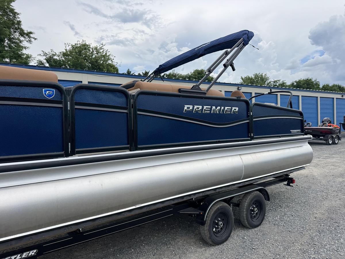2026 Premier 230 SunSation Angler