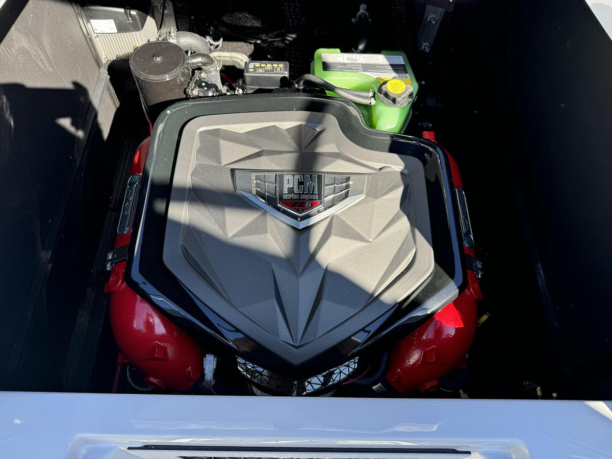 Used 2025 Nautique Super Air G G23