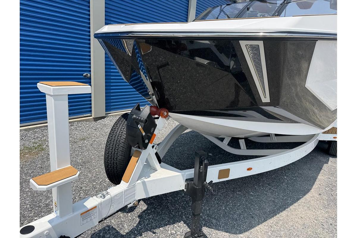 Used 2025 Nautique Super Air G G23