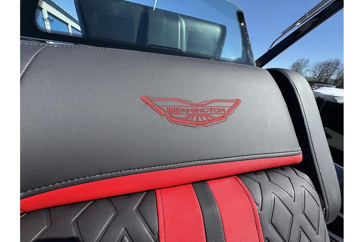 2025 Bennington 24 MFB