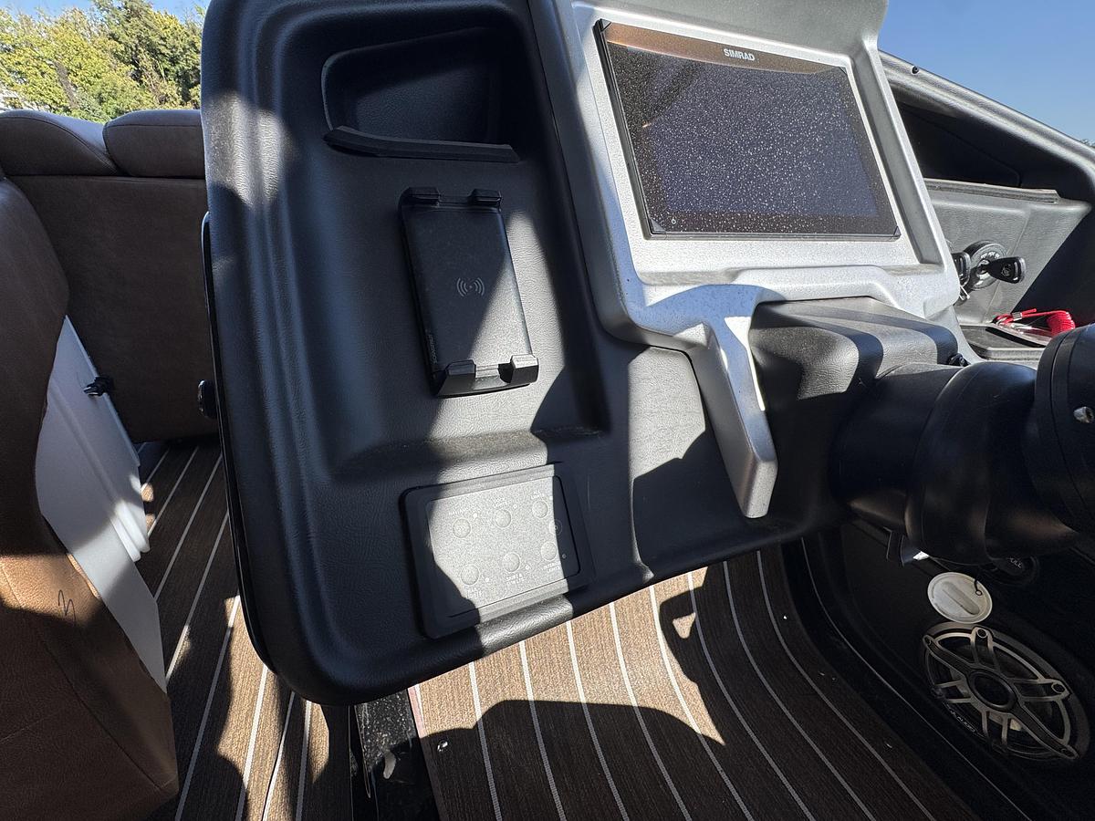 2027 Premier 330 Escalante