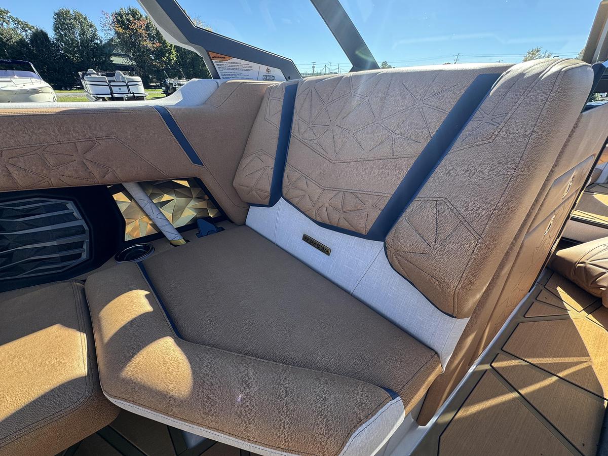 2027 Nautique Super Air Nautique G25 Paragon