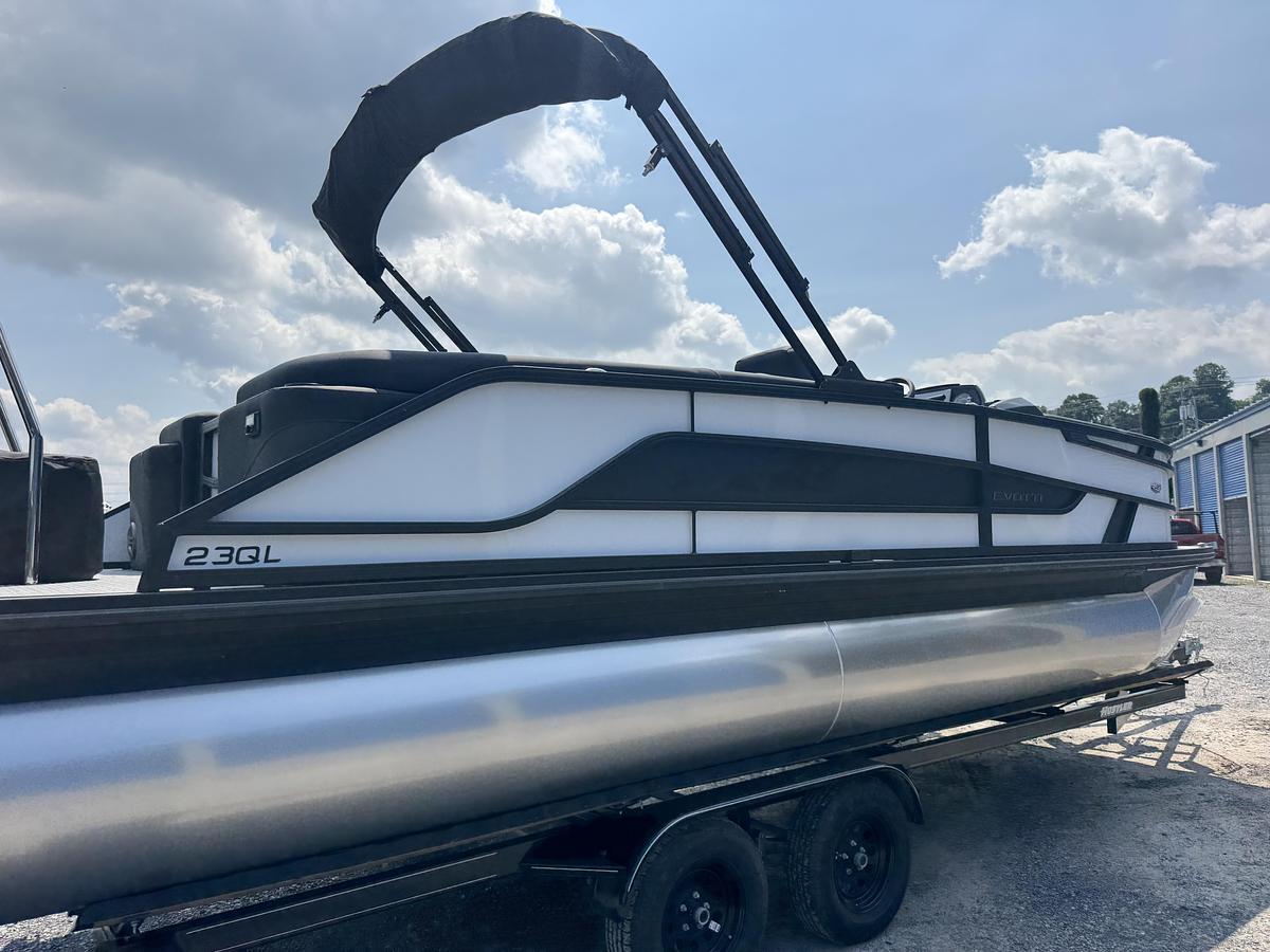 2027 Evotti 523QL 25.5 ft.