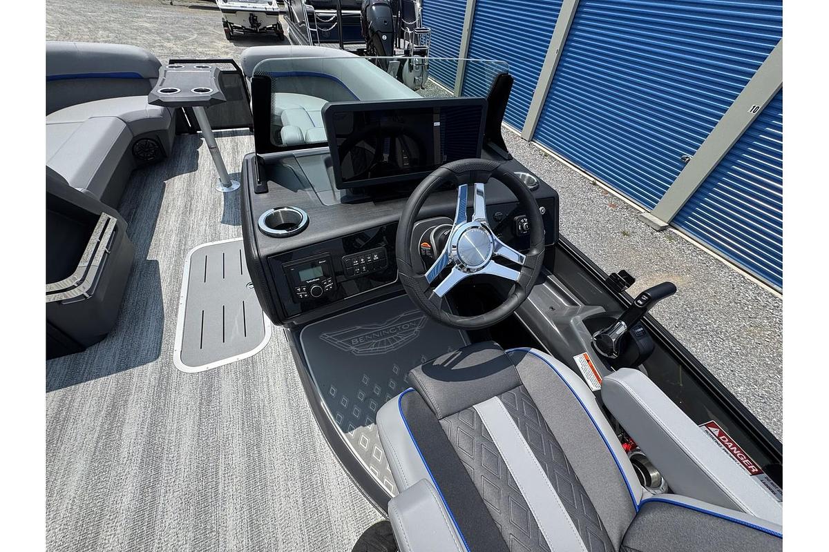 2025 Bennington 24 MFB