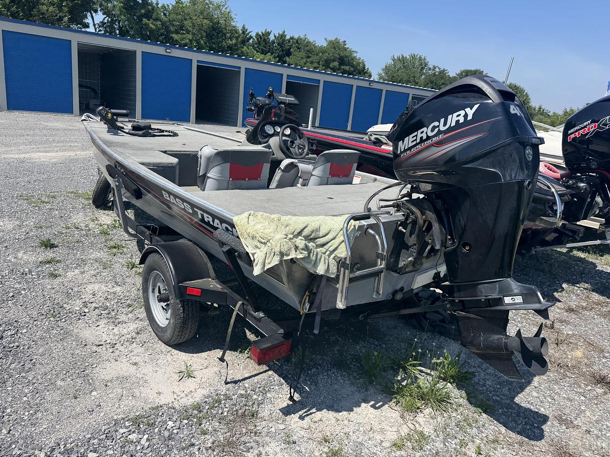 Used 2013 Bass Tracker Pro 165