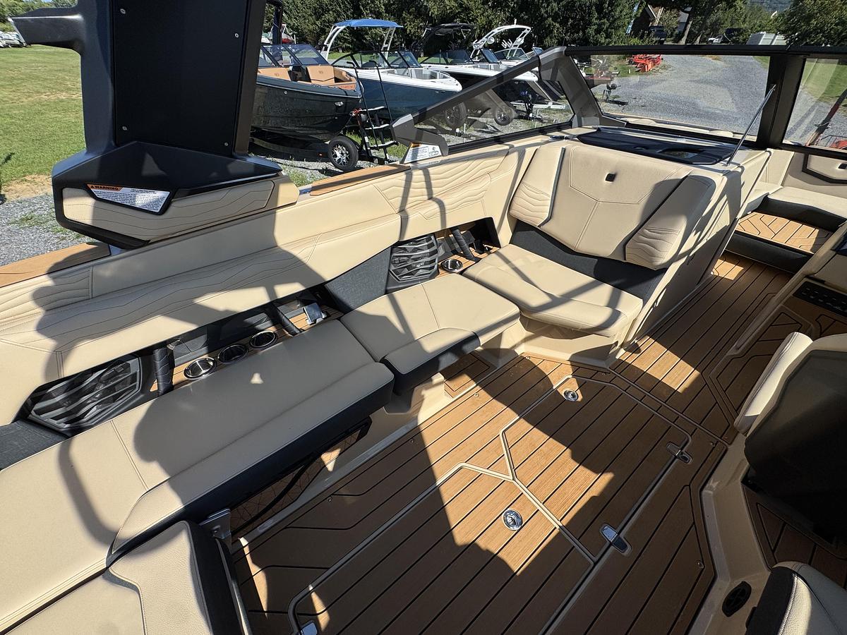 2026 Nautique Super Air Nautique G23