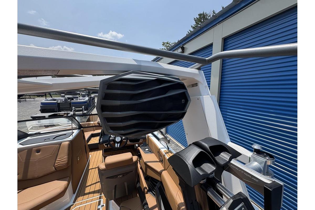 Used 2025 Nautique Super Air G G23
