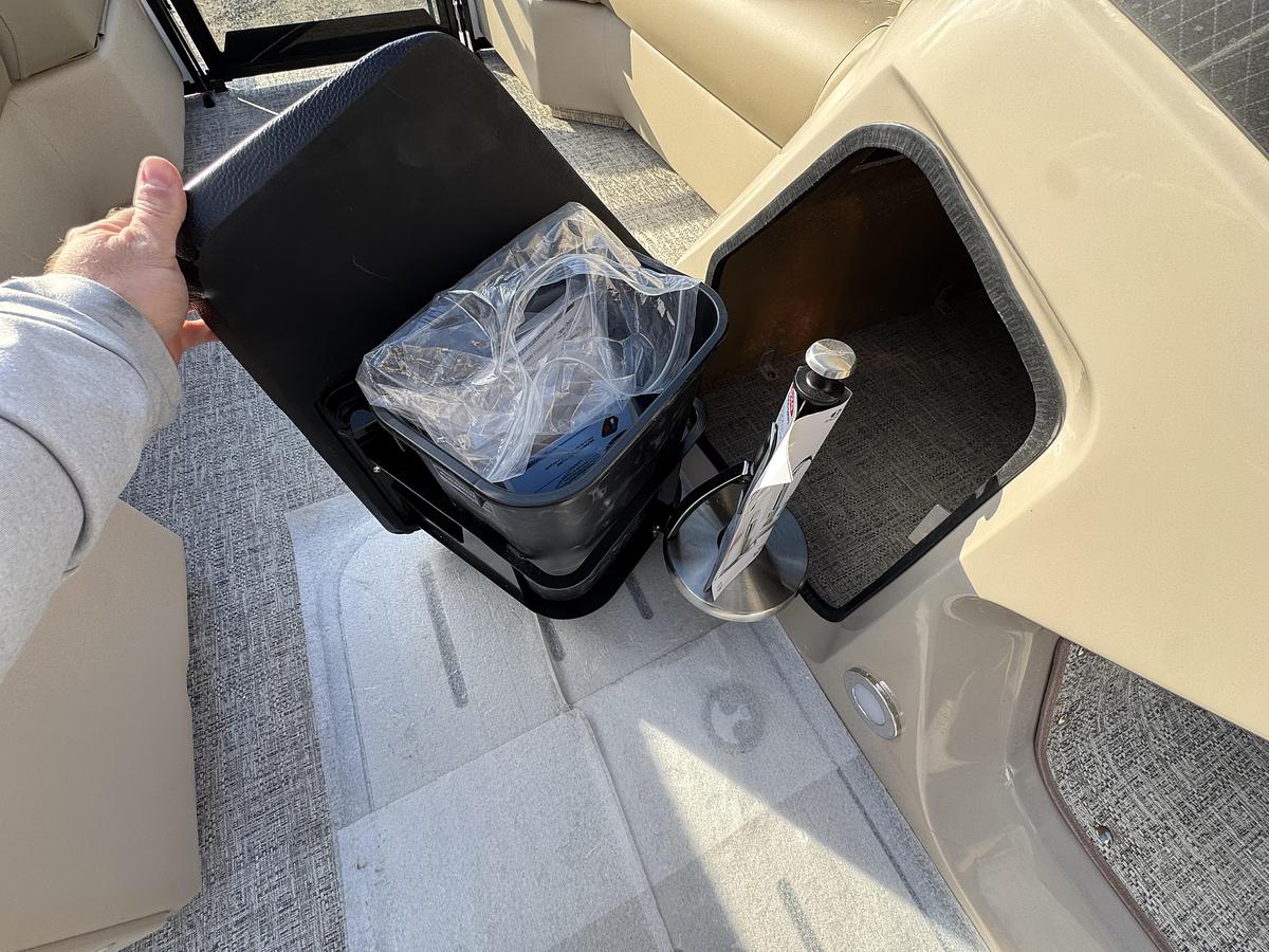 2026 Premier 230 SunSation RL