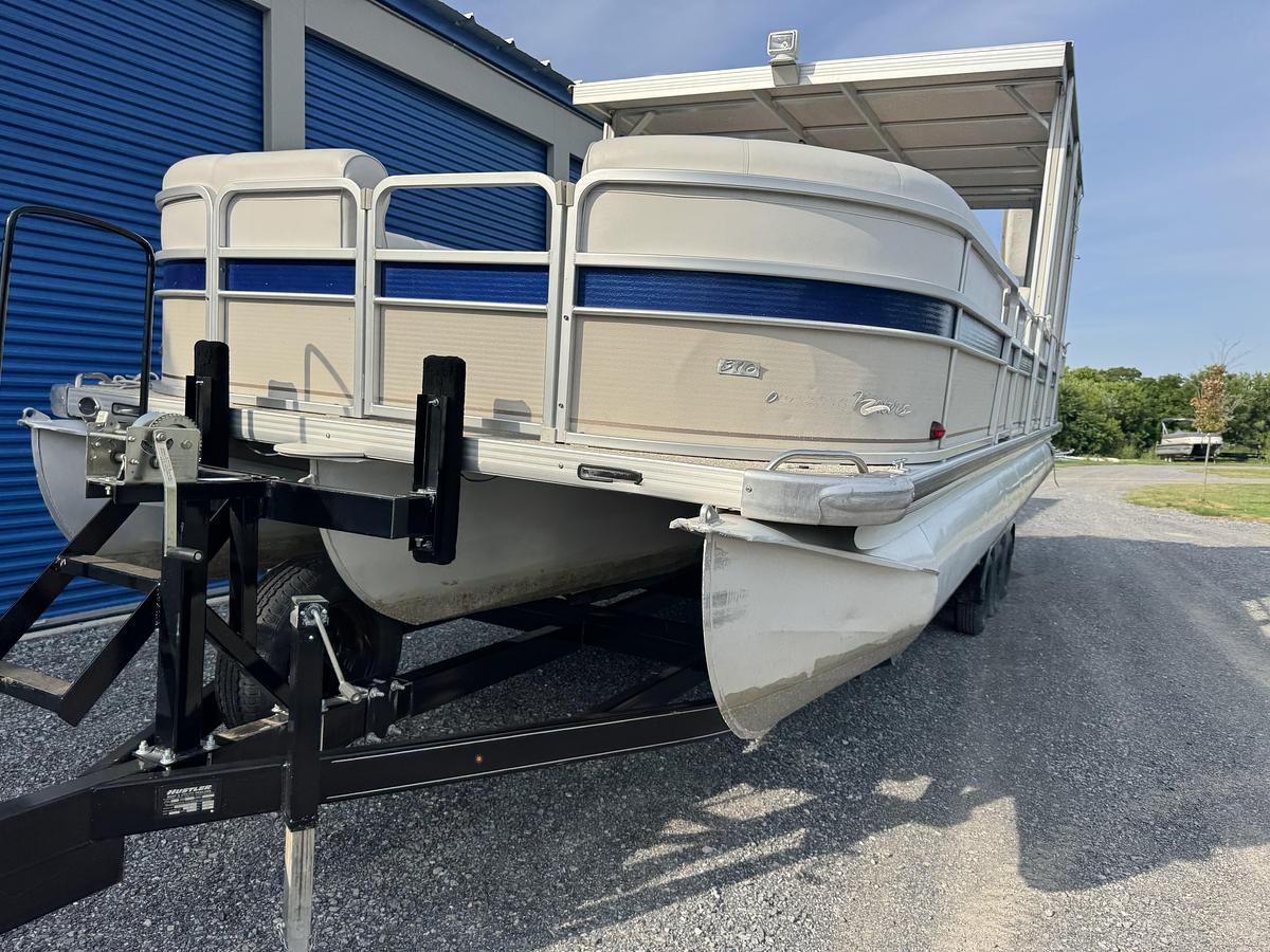 Used 2005 Premier 310 Boundary Waters UD