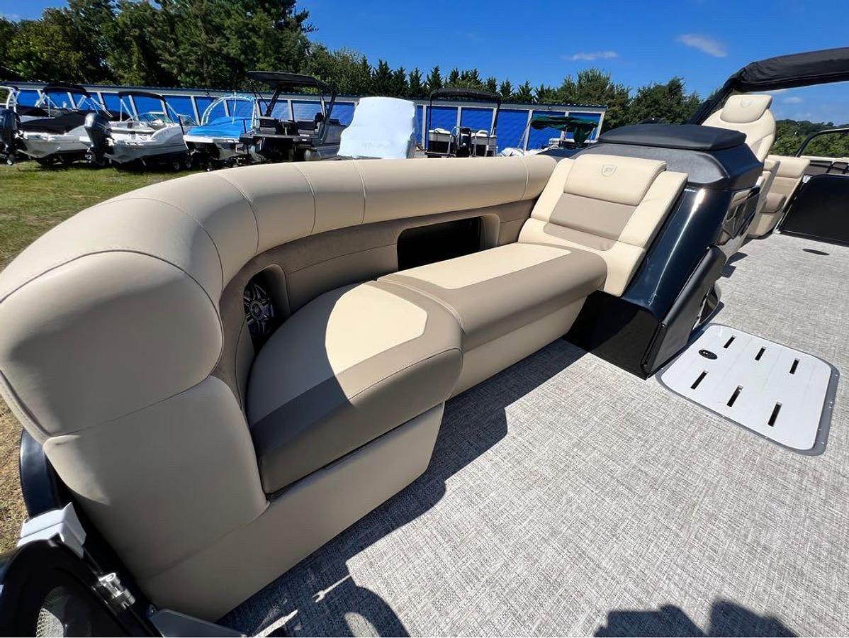 2024 Premier 230 Sunsation RF