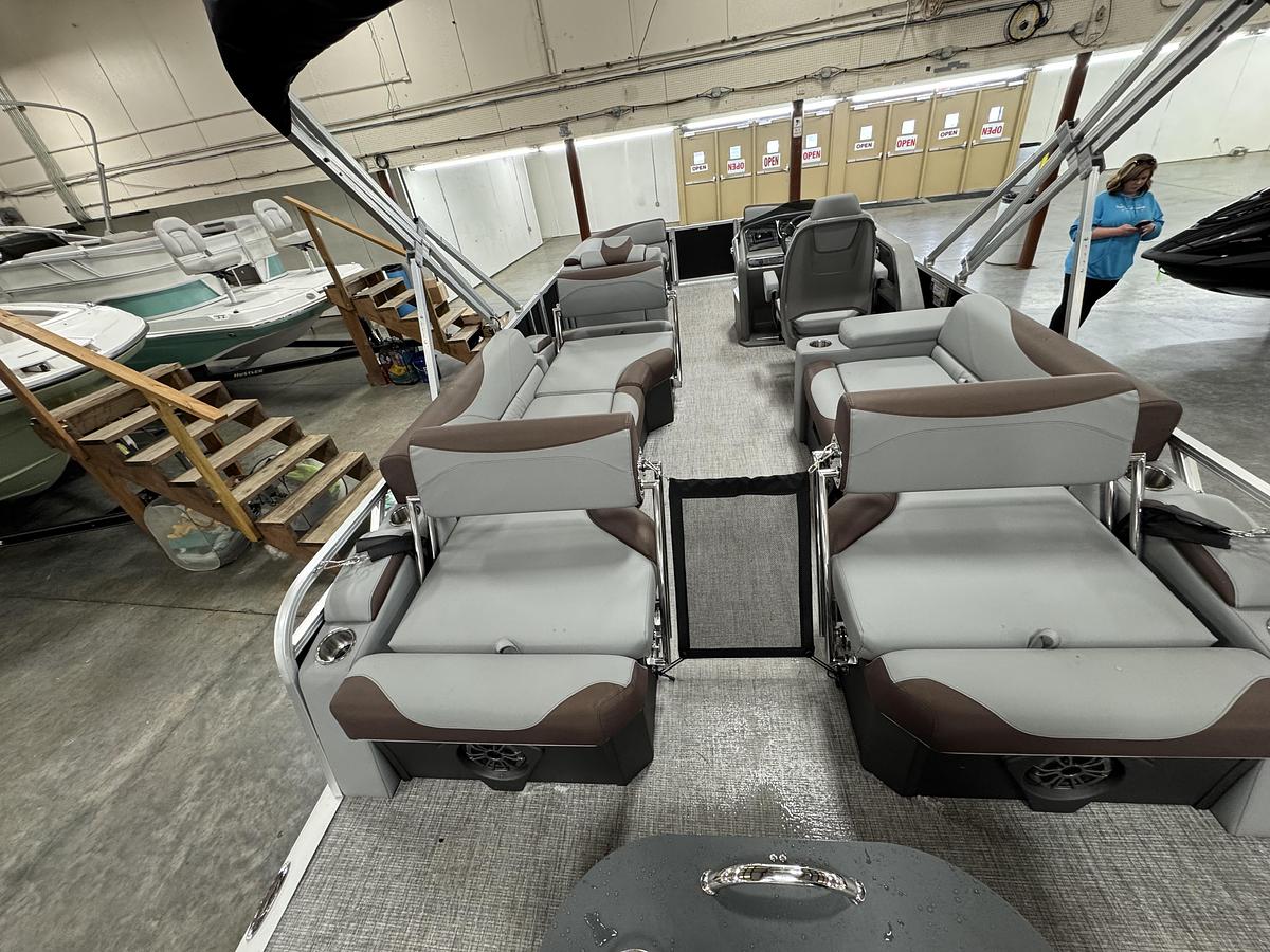 2026 Avalon 23 LSZ QLS