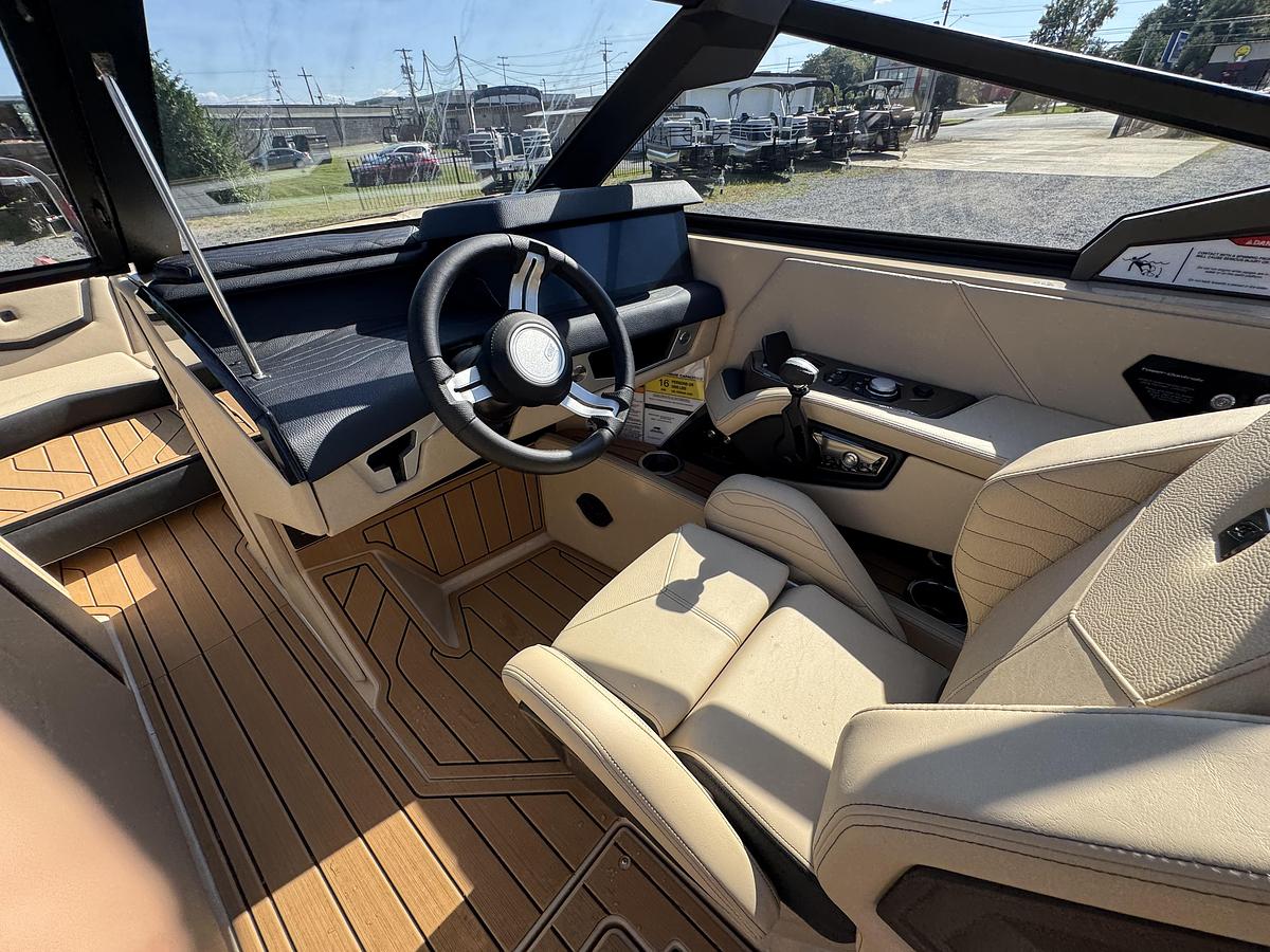 2026 Nautique Super Air Nautique G23