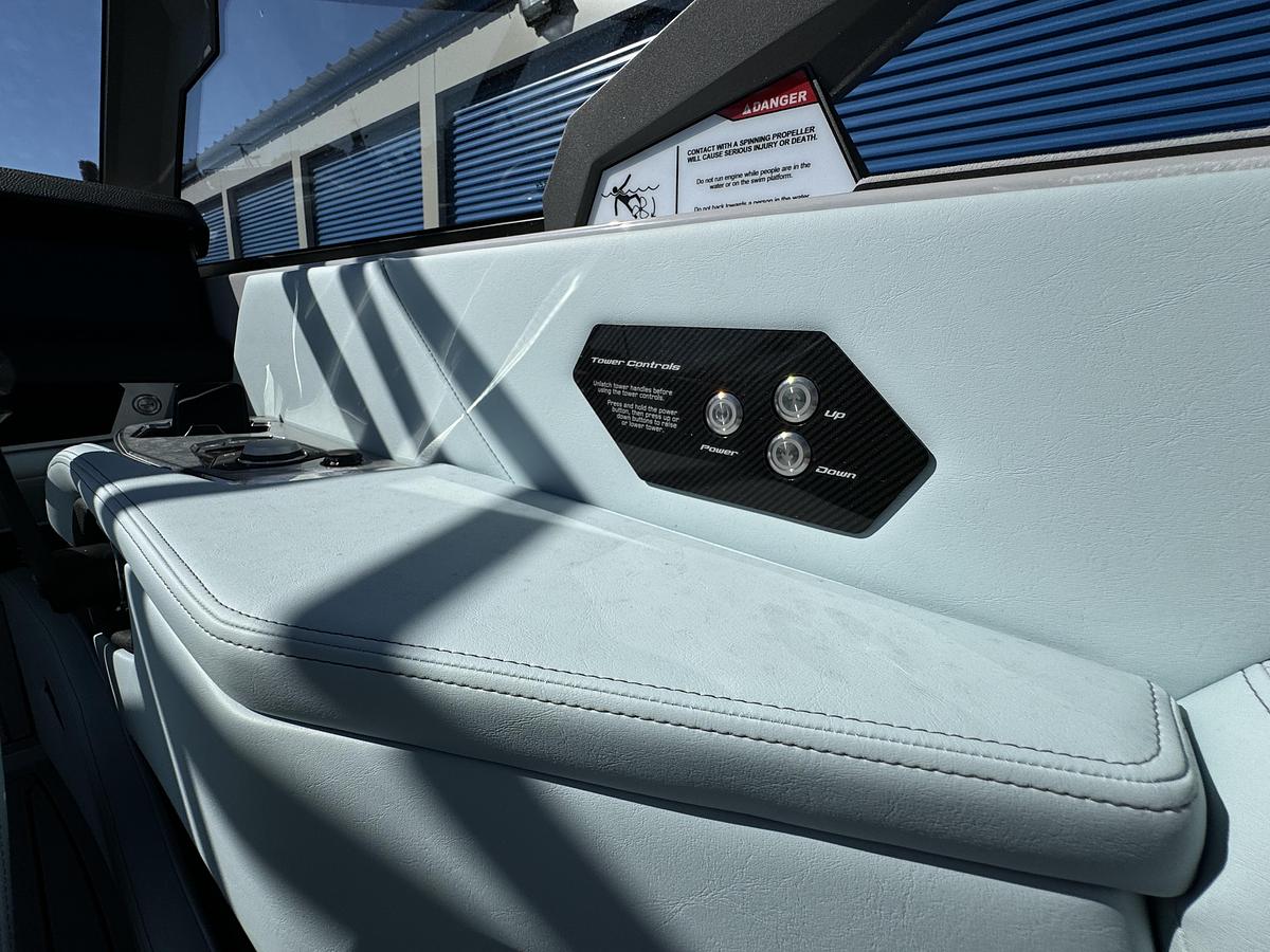 Used 2025 Nautique Super Air G G23