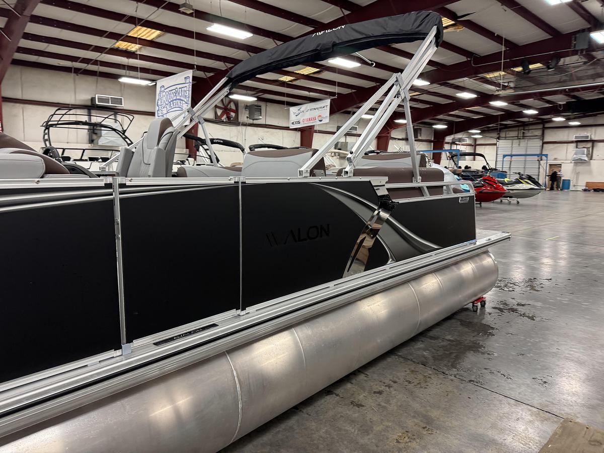 2026 Avalon 23 LSZ QLS