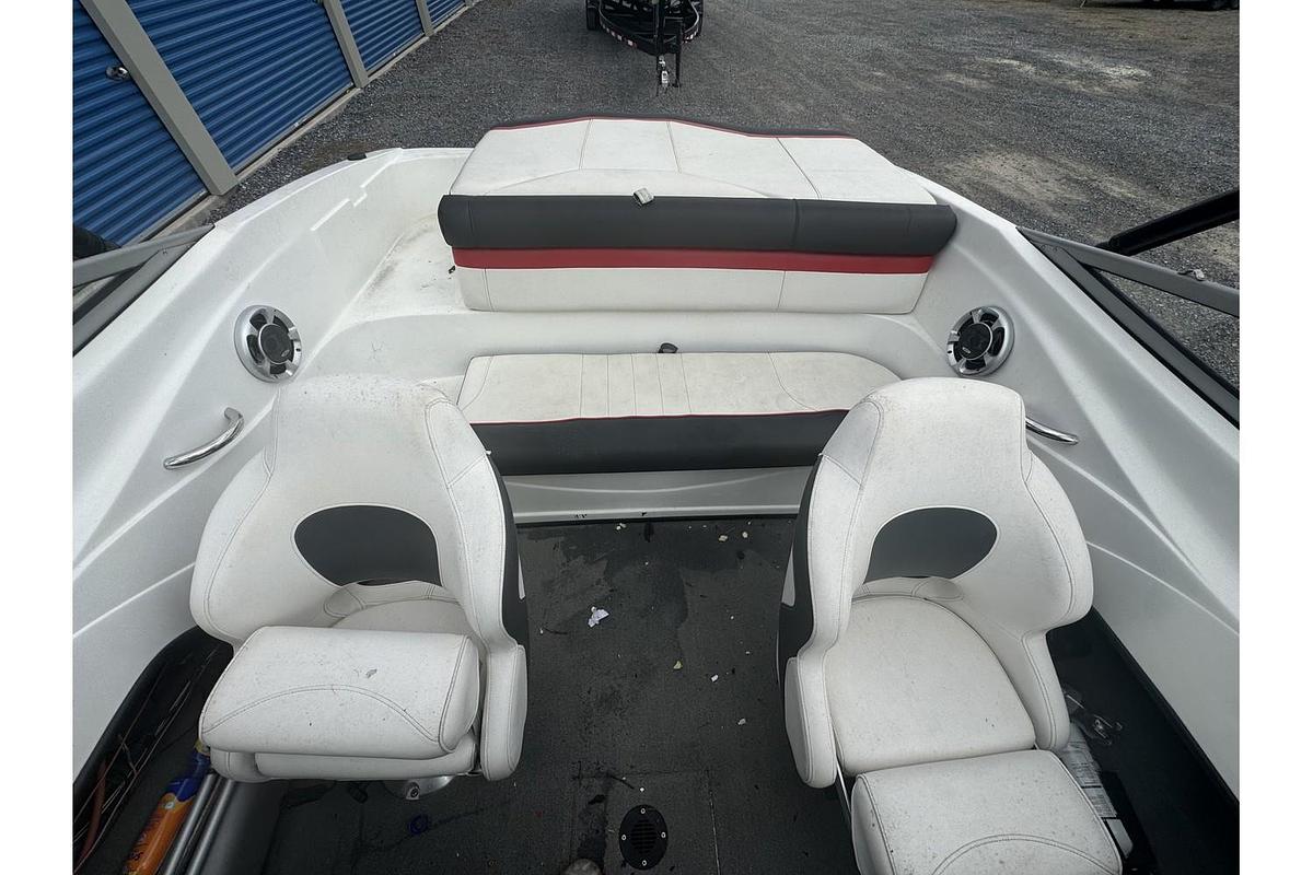 Used 2015 Caravelle 18 EBi