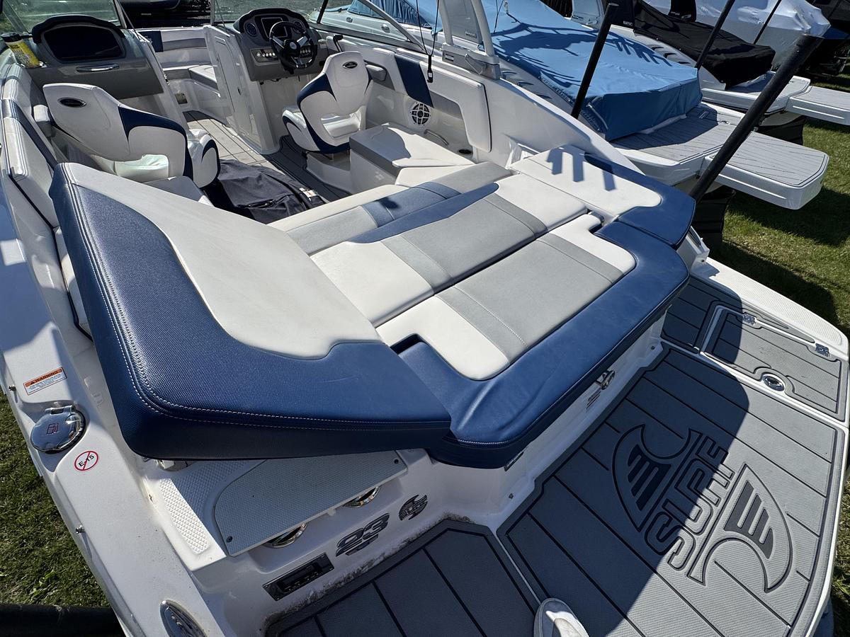 Used 2021 Chaparral 23 Surf