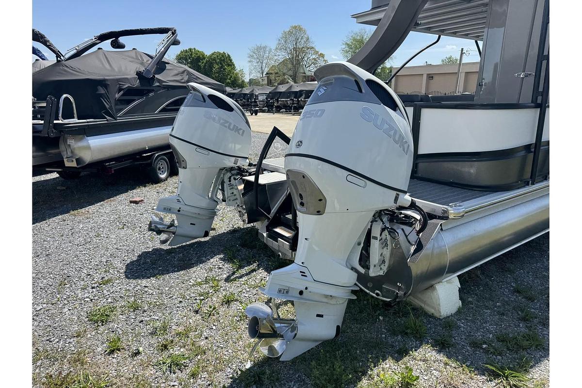 2025 Premier Escalante 330