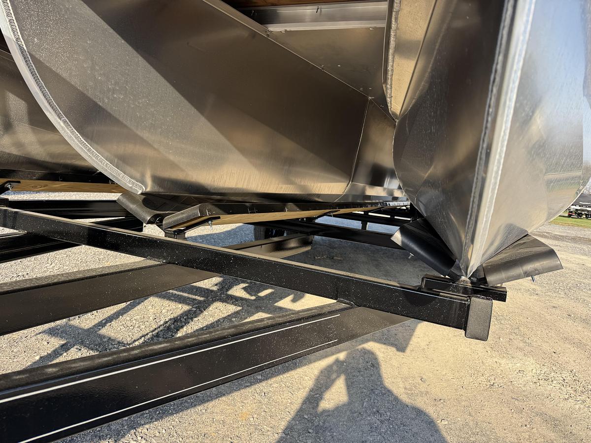 2026 Premier 220 SunScape RF