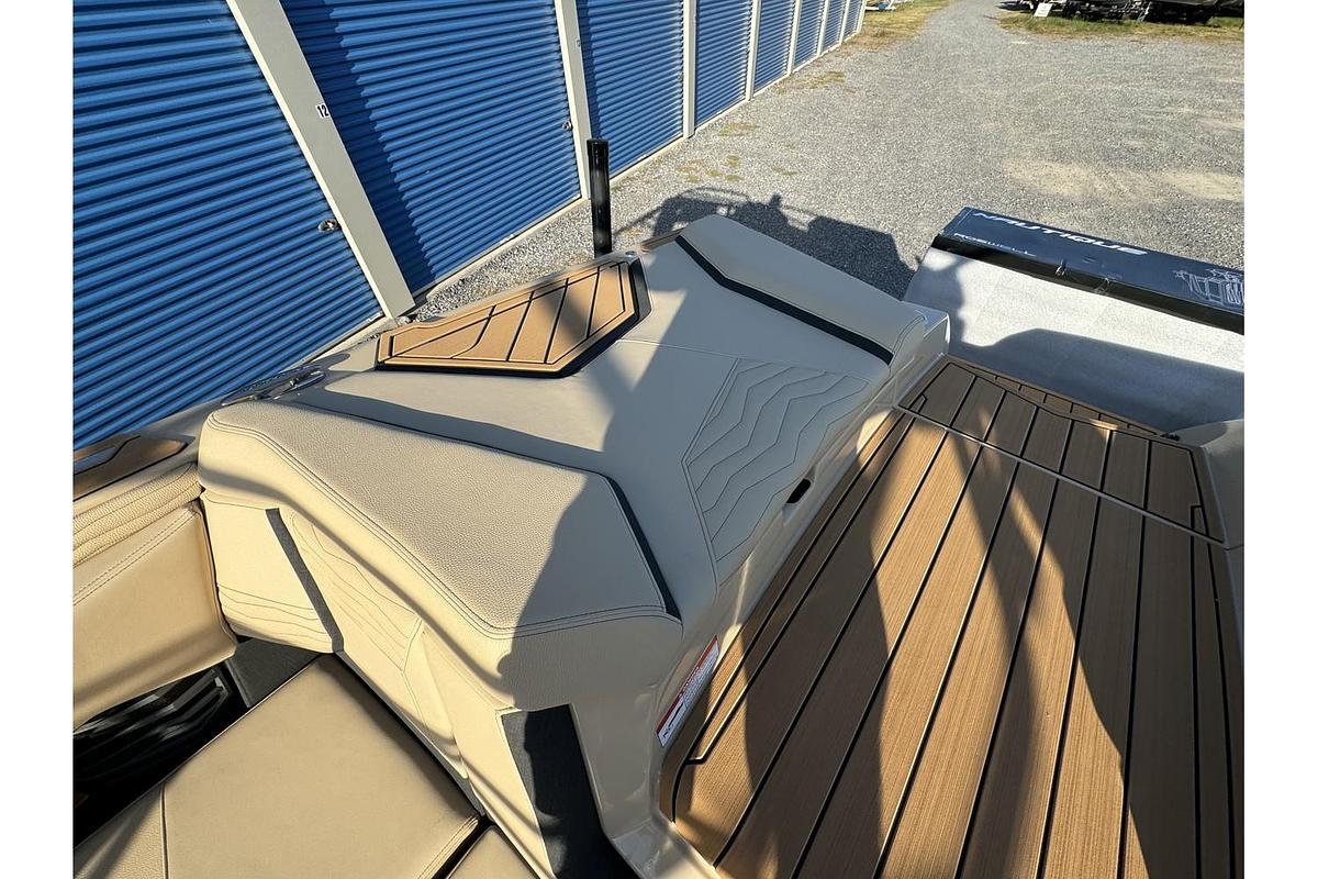 Used 2025 Nautique Super Air G G23