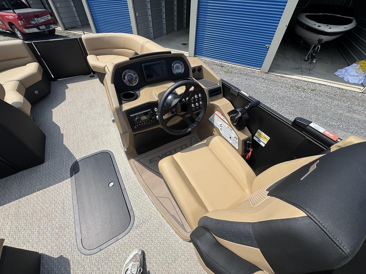 2027 Evotti 521QL 23.5 ft.