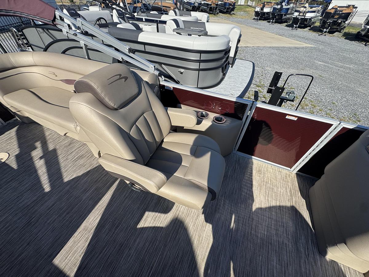 Used 2020 Bennington 22 SSR