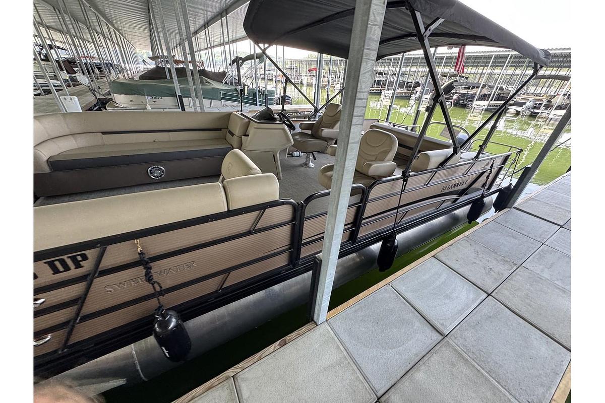 Used 2022 Sweetwater SW 2286 SFL