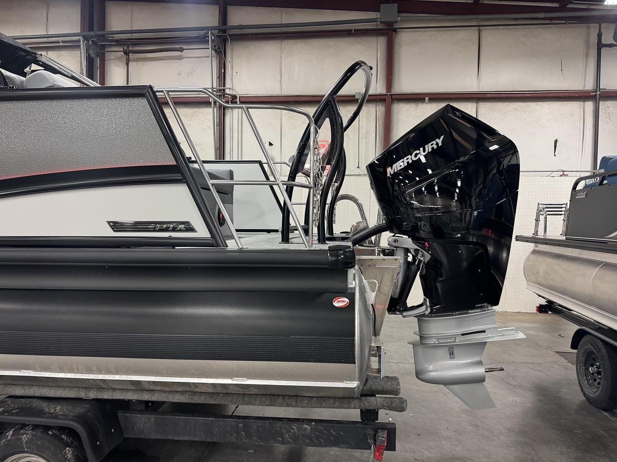 2026 Premier 250 Solaris RL