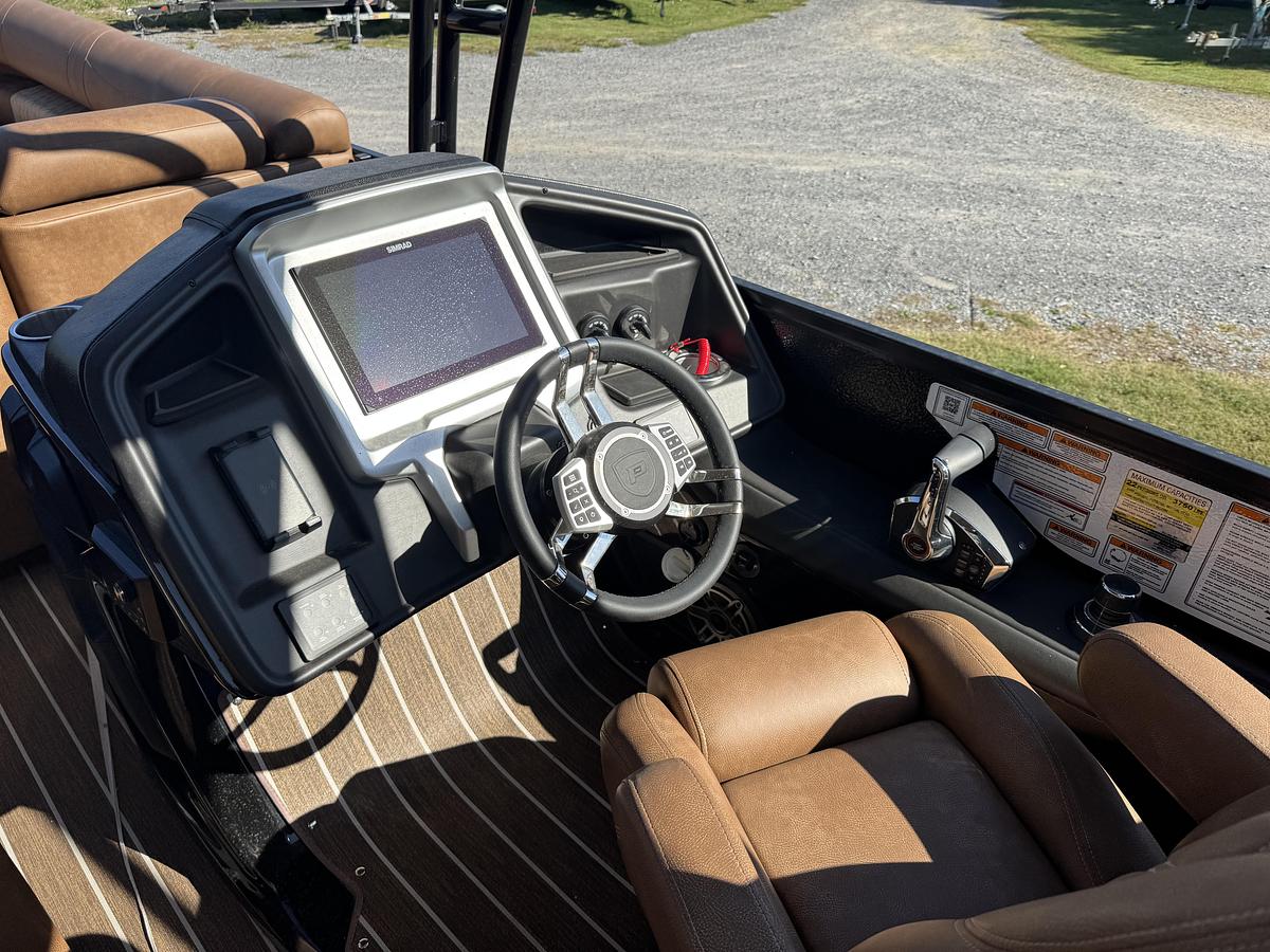 2027 Premier 330 Escalante